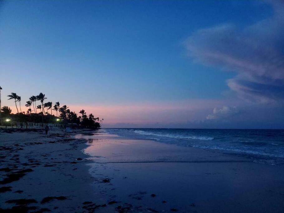 Ocean Drive Beach, Relax, Enjoy. * Punta Cana